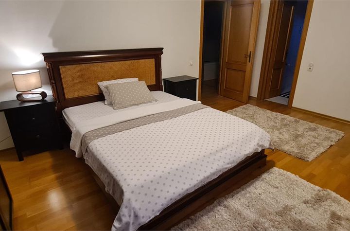 Vilă - 4 camere de inchiriat TUDOR - Mures anunturi imobiliare Mures