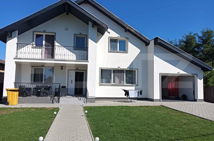 Casă - 4 camere de vanzare UNGHENI - Mures anunturi imobiliare Mures