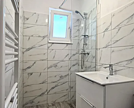 Apartament 2 camere Tarnaveni, 33 mp