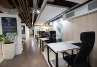 3.500 €, Spațiu comercial