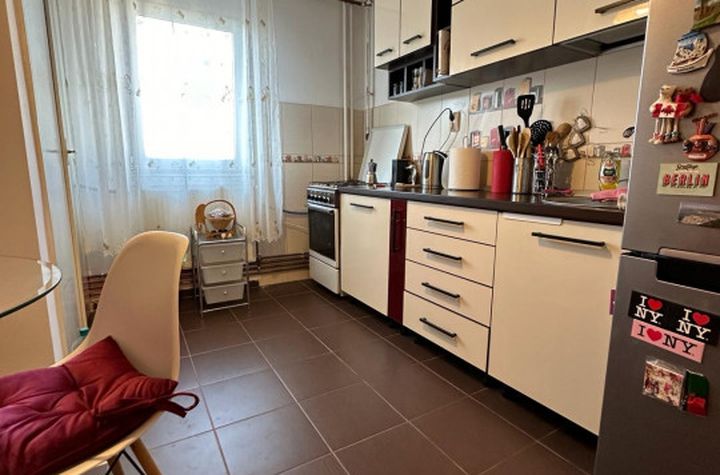 Apartament 3 camere de vanzare DOROBANTI - Timis anunturi imobiliare Timis