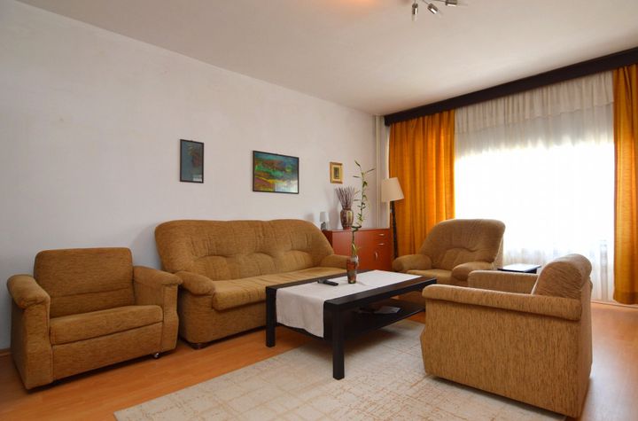 Apartament 3 camere de inchiriat MIHAI BRAVU - Bucuresti anunturi imobiliare Bucuresti