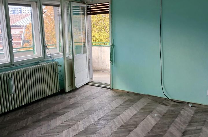 Vanzare apartament patru camere garaj boxa Palatul Cotroceni anunturi imobiliare Bucuresti