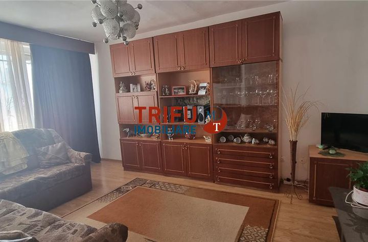 Apartament 3 camere de vanzare CETATE - Alba anunturi imobiliare Alba