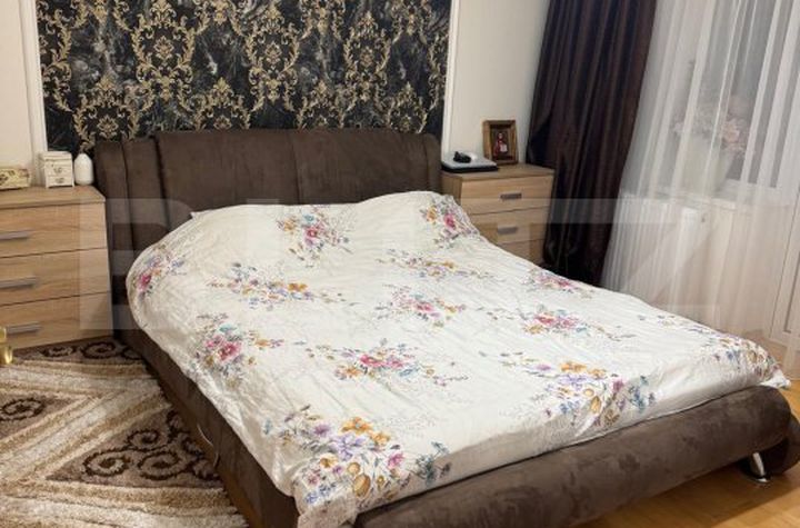 Apartament 3 camere de vanzare SUCEAVA - Suceava anunturi imobiliare Suceava