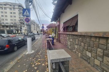 Spatiu comercial de vanzare in Campina anunturi imobiliare Prahova