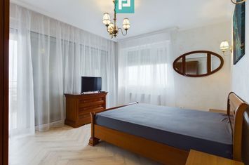 Apartament cu 3 camere premium  – ARED-UTA anunturi imobiliare Arad