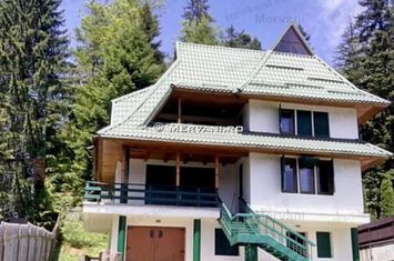 Casă (vilă) cu 16 camere de vânzare în Predeal anunturi imobiliare Brasov