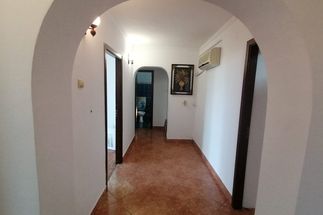 Apartament 3 camere 60 mp