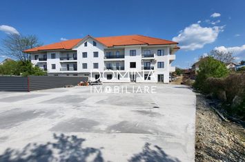 Apartament 3 camere de vanzare TARGU-JIU - Gorj anunturi imobiliare Gorj