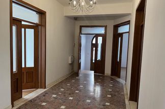 Apartament 4 camere de închiriat Bucuresti - Gara de Nord