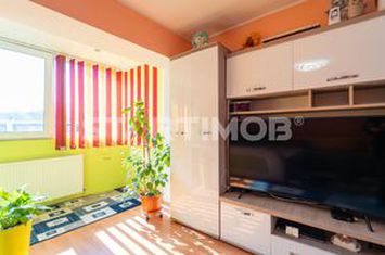 Garsoniera cu parcare zona Bartolomeu anunturi imobiliare Brasov