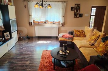 Vilă - 5 camere de vanzare AMATI - Satu Mare anunturi imobiliare Satu Mare