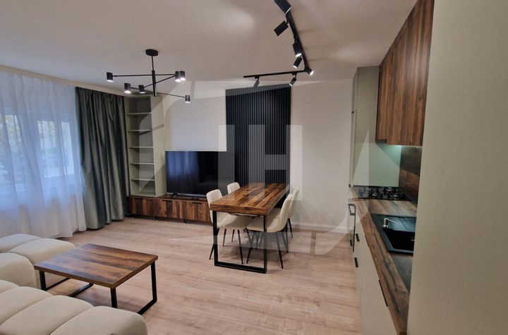 Apartament 3 camere de vanzare CLUJ-NAPOCA - Cluj anunturi imobiliare Cluj