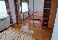 650 €, Apartament 3 camere