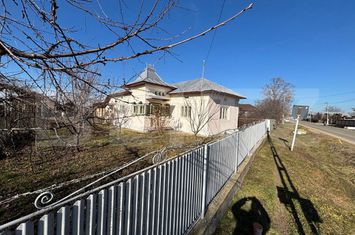Casă - 6 camere de vanzare GAESTI - Dambovita anunturi imobiliare Dambovita