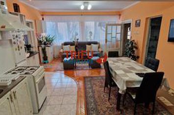 Casă - 4 camere de vanzare CENTRAL - Alba anunturi imobiliare Alba