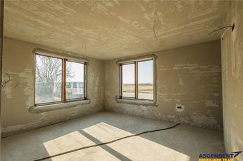 Vilă - 4 camere de vanzare EXTERIOR EST - Brasov anunturi imobiliare Brasov