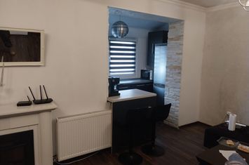 Apartament 3 camere de vanzare TURNISOR - Sibiu anunturi imobiliare Sibiu