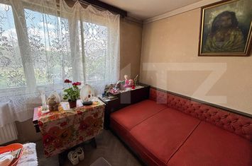 Apartament 3 camere de vanzare DEMOCRATIEI - Prahova anunturi imobiliare Prahova