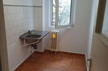 Apartament 3 camere de vanzare BARAOLT - Prahova anunturi imobiliare Prahova