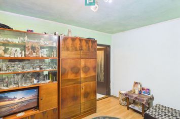 Apartament 2 camere, mobilat, Rogerius anunturi imobiliare Bihor