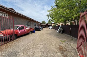 Spațiu comercial de inchiriat CENTRAL - Vrancea anunturi imobiliare Vrancea