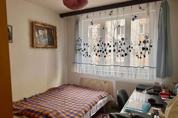Apartament 3 camere de vanzare GORJULUI - Bucuresti anunturi imobiliare Bucuresti
