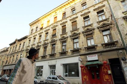 O plafonare a depăgubirii proprietarilor caselor naţionalizate, mult peste 15%