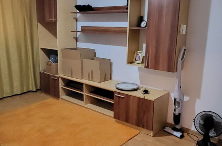 Apartament 3 camere de vanzare TITAN - Bucuresti anunturi imobiliare Bucuresti