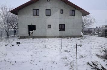 Casă - 4 camere de vanzare BOTOSANI - Botosani anunturi imobiliare Botosani