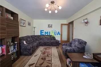 Apartament 4 camere de vanzare BISTRITA LAC - Bacau anunturi imobiliare Bacau