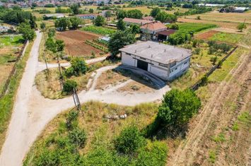 Spațiu comercial 250 mp + 250 mp auxiliare, Arkadikos anunturi imobiliare Grecia
