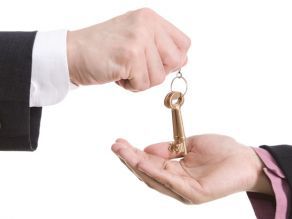 Criza luxului din zona zero a Capitalei inversează raportul de forţe în favoarea chiriaşilor