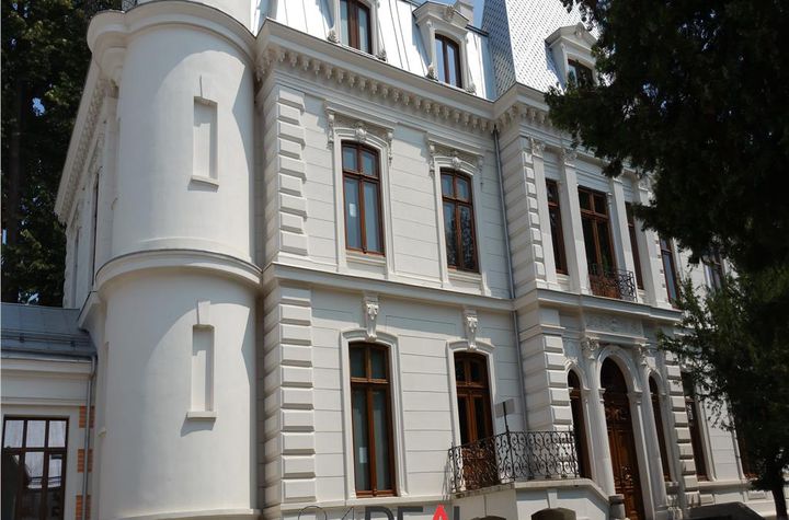 Birou de vanzare ROMANA - Bucuresti anunturi imobiliare Bucuresti