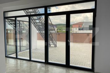 Apartament 4 camere de vanzare BACIU - Cluj anunturi imobiliare Cluj