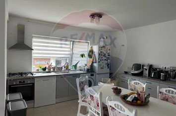 Casă tip duplex 4 camere de inchiriat anunturi imobiliare Cluj