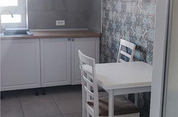 Apartament 2 camere de vanzare 13 DECEMBRIE - Brasov anunturi imobiliare Brasov