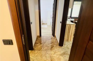 Apartament 3 camere de inchiriat TRACTORUL - Brasov anunturi imobiliare Brasov