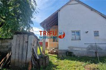 Casă - 3 camere de vanzare CENTRAL - Alba anunturi imobiliare Alba