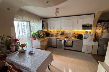 Apartament 3 camere de vanzare FLORESTI - Cluj anunturi imobiliare Cluj