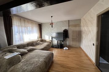 Vilă - 2 camere de vanzare CHINTENI - Cluj anunturi imobiliare Cluj