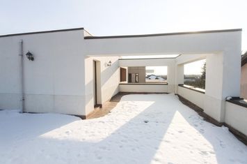 Casă - 5 camere de vanzare MOGOSOAIA - Bucuresti anunturi imobiliare Bucuresti