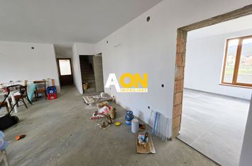 Casa semifinisata, 5 camere, 571 mp teren, Micesti anunturi imobiliare Alba