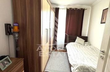 Apartamet cu 3 camere, etaj intermediar, zona Cetatii anunturi imobiliare Timis