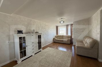 Casă - 4 camere de vanzare SUCEAVA - Suceava anunturi imobiliare Suceava
