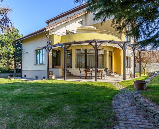 Vilă 5 cam Cluj-Napoca, 240 mp, P+1