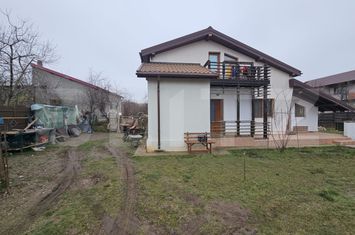 Casă - 3 camere de vanzare IASI - Iasi anunturi imobiliare Iasi