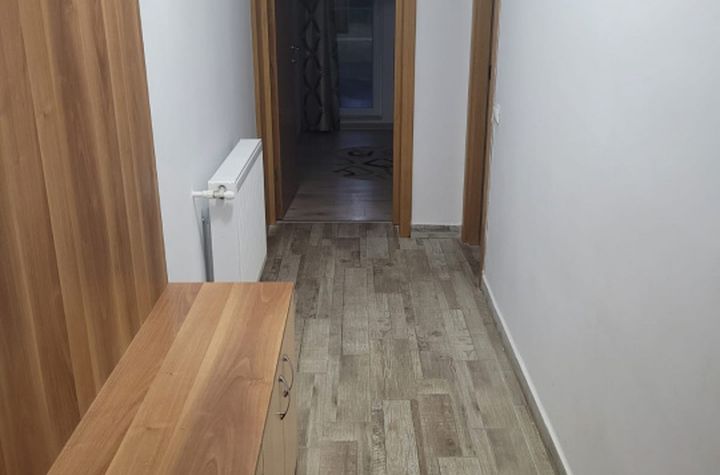 Apartament 2 camere de inchiriat TRACTORU - Brasov anunturi imobiliare Brasov
