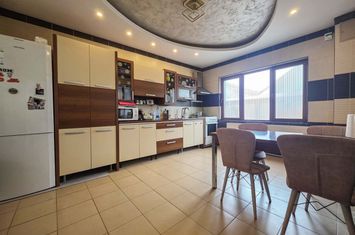 Vilă - 6 camere de vanzare VALU LUI TRAIAN - Constanta anunturi imobiliare Constanta